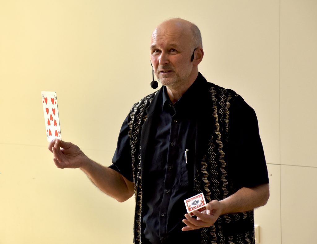 Robert Rocardo Edutainment